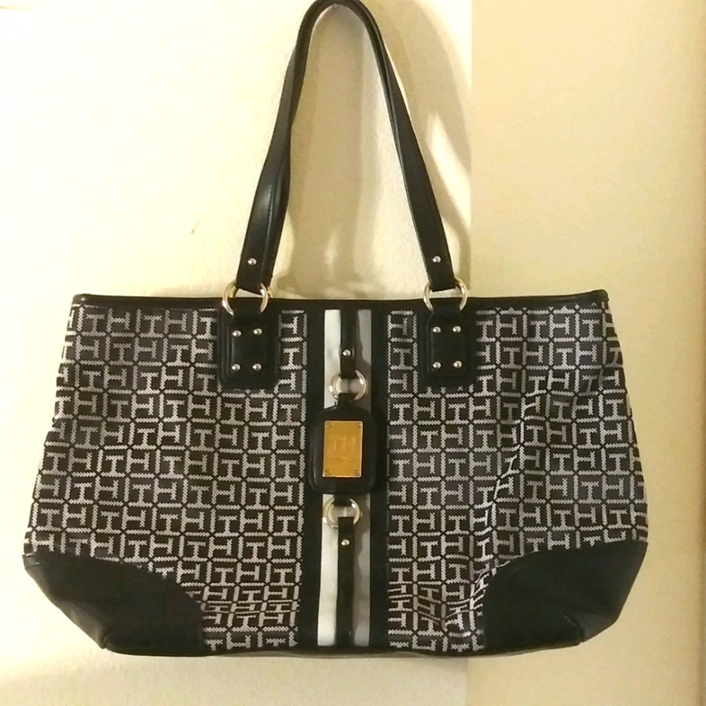 Tommy Hilfiger Purse